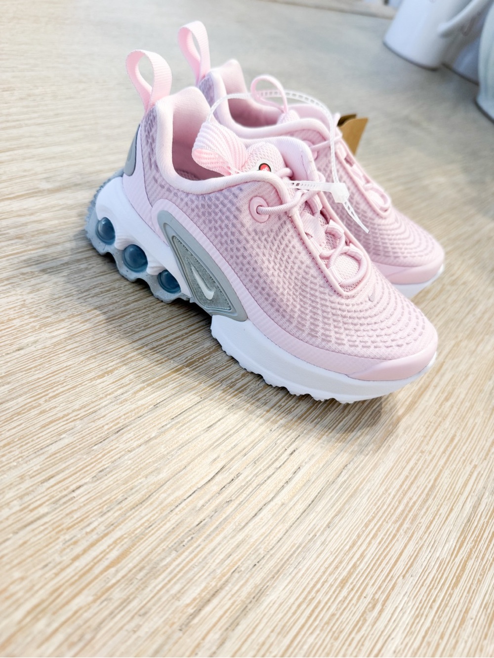 NWT Nike Air Max Nova Pink Toddler Girls Sneakers Size 9 - Picture 2 of 4